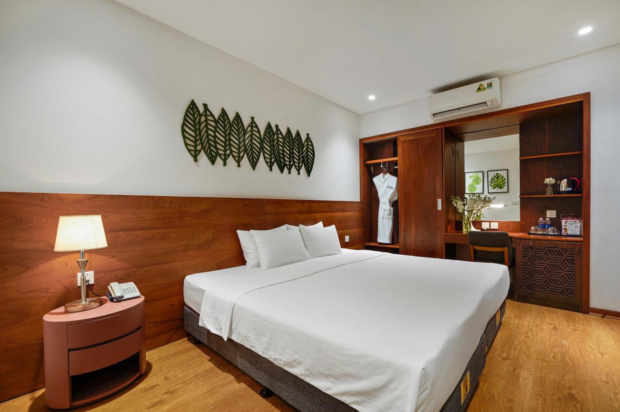 Nature Hotel Hanoi Exterior foto