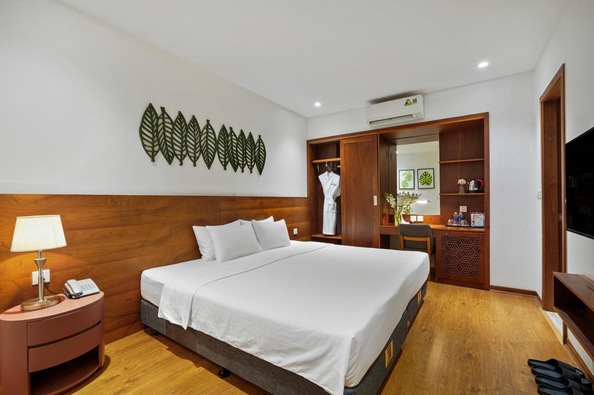 Nature Hotel Hanoi Exterior foto